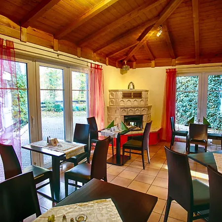 Hotel Rosengarten Leipzig-Naunhof-3