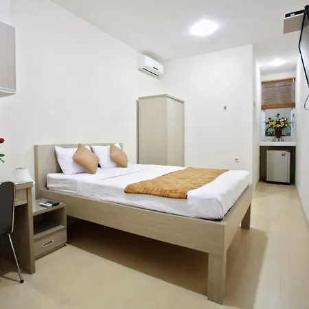 Blossom Resident Blok M-2