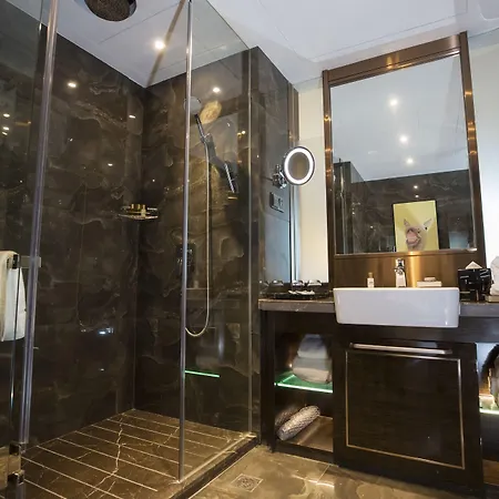 Clifford Suites-2