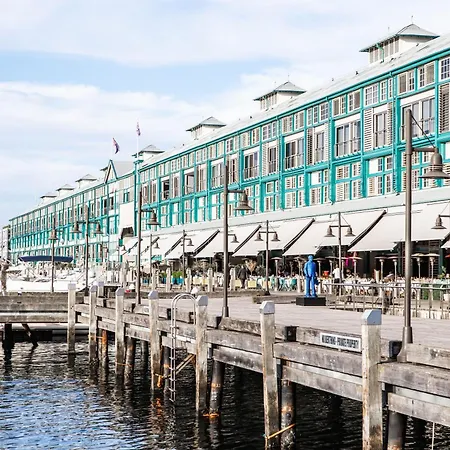 Ovolo Sydney Woolloomooloo, A Wyndham Hotel-3