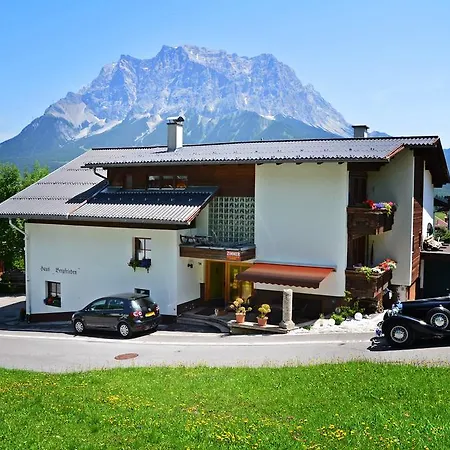 Haus Bergfrieden-3