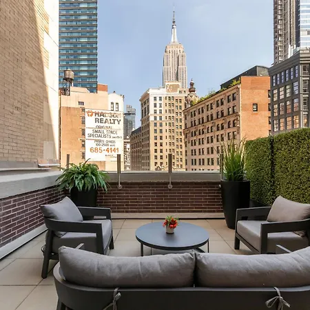 Broadway Plaza Hotel-2