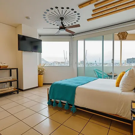 Mayan Monkey Los Cabos - Social Hostel (Adults Only)-2