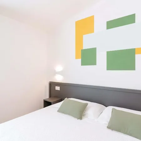 Admayora Guest House-2