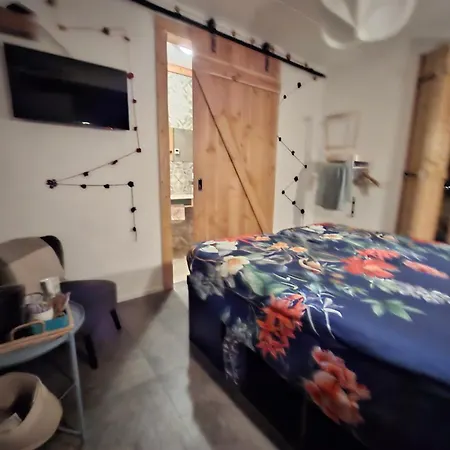 B&B Biej' oons tuus-3