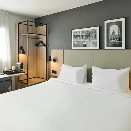 Campanile PRIME - Paris - Porte de Bagnolet-3