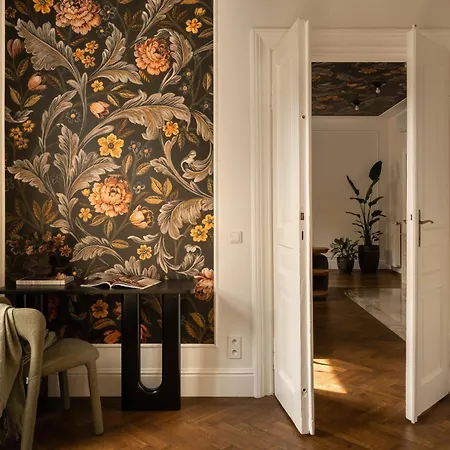 Tyzenhauz Villas-3