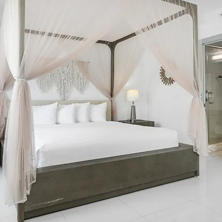 Townhouse Hotel-3