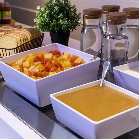Ibis Budget Biarritz - Anglet-2