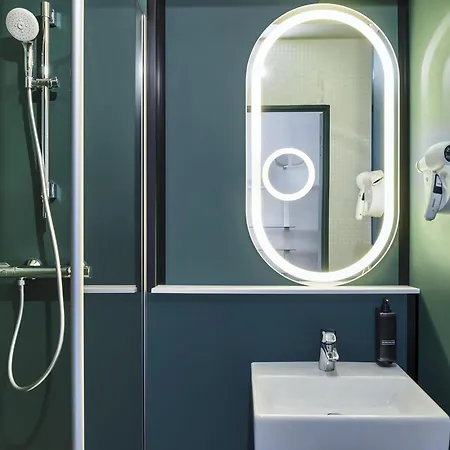 Ibis Clamart Paris Velizy-3