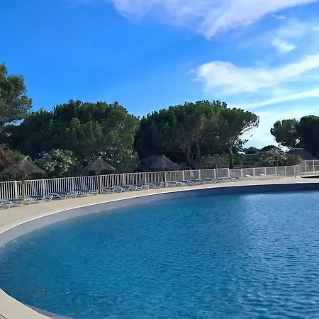 Barcarès Île des pêcheurs dernières disponibilités mas classé 4 étoiles rénové avec goût 6 à 8 couchages libre week-end du 19 piscine ouverte possibilité 1 à 2 nuits-3