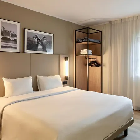Campanile PRIME - Paris - Porte de Bagnolet-2