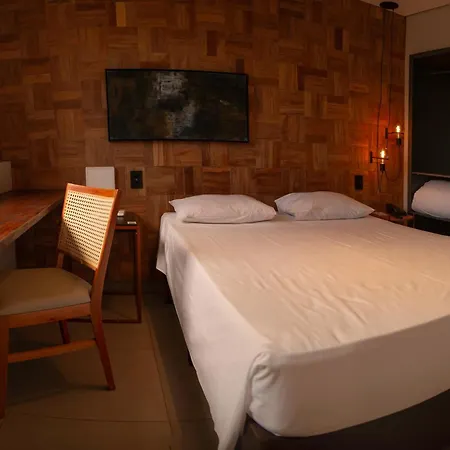 La Hotel Votuporanga-2