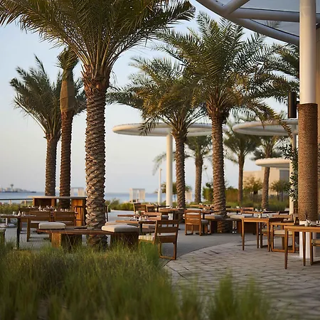 Erth Abu Dhabi Hotel-2