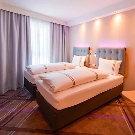 Premier Inn Mannheim City Centre-2