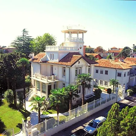 Hotel Villa Delle Palme-3