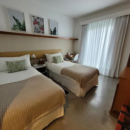 Mine Hotel-2