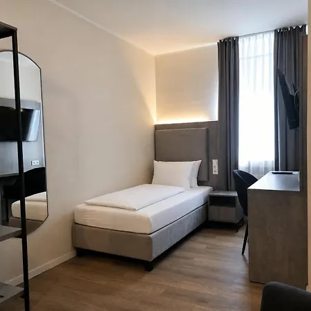 Diamonds Hotel-3