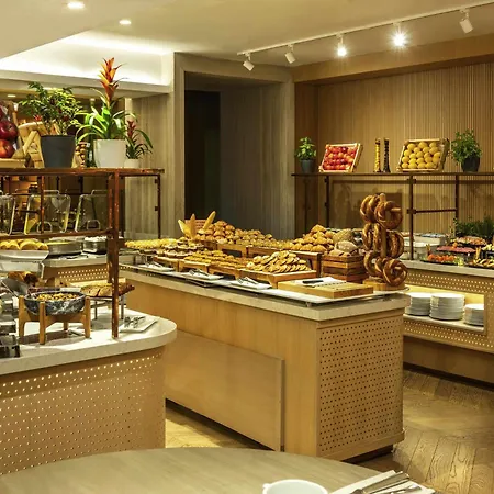 Moevenpick Hotel Istanbul Bosphorus-2