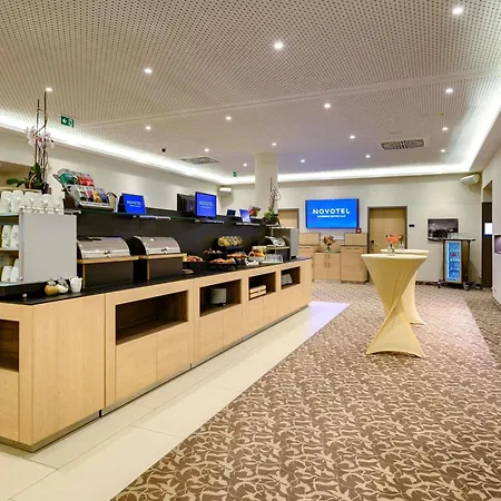 Novotel Nuernberg Centre Ville-3