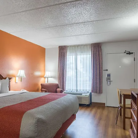 Motel 6 Waycross-2