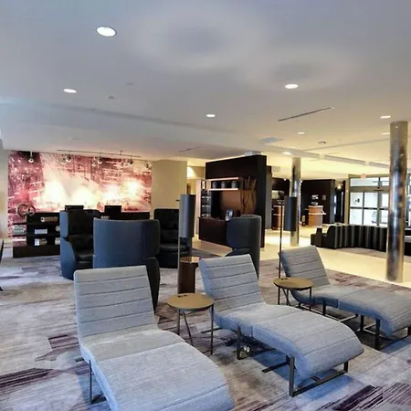 Courtyard By Marriott Columbus Osu-2