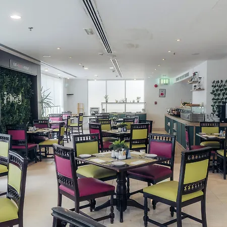 Kingsgate Hotel Abu Dhabi By Millennium-2