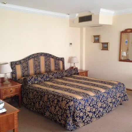 Troy Hotel-2
