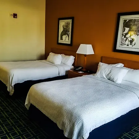 Fairfield Inn & Suites Laredo-2