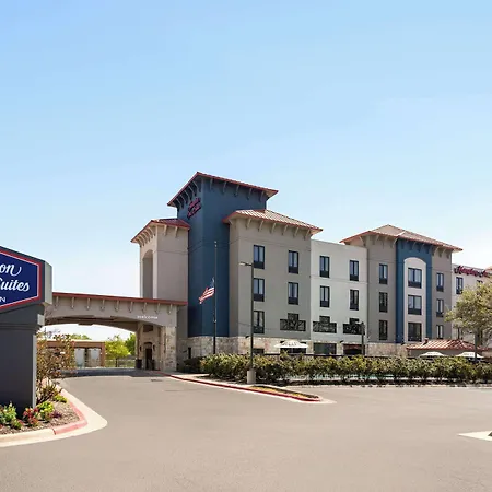 Hampton Inn & Suites San Marcos-3