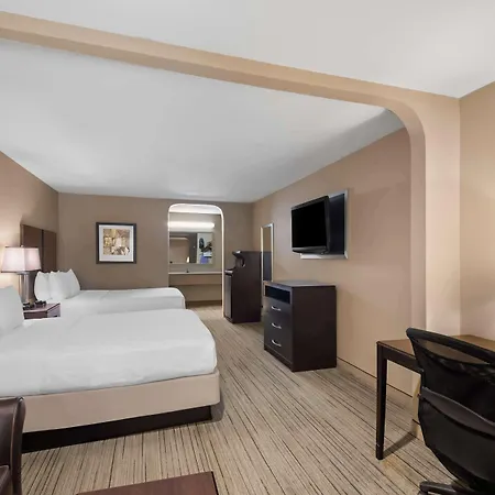 Best Western Cedar Inn-3