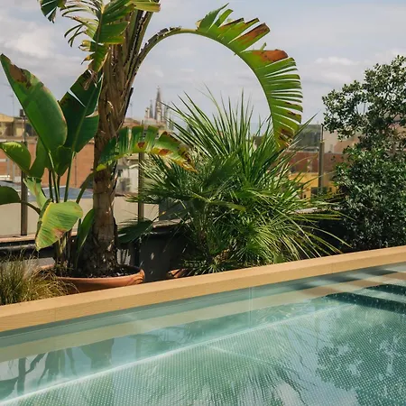 Pol & Grace Hotel-2