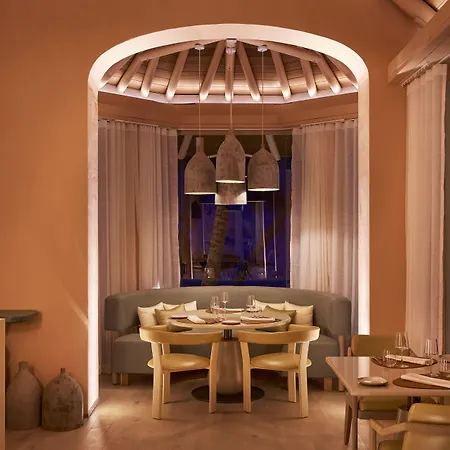 Lux* Belle Mare Resort & Villas-2