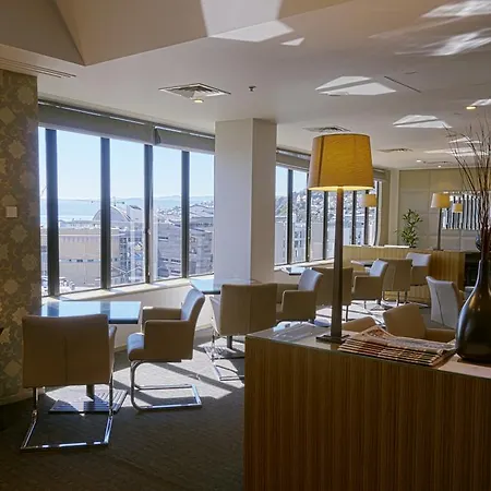 Amora Hotel Wellington-3