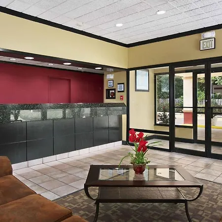 Quality Inn Texarkana-2