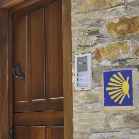 Albergue Pensión Cantábrico Fonsagrada-2
