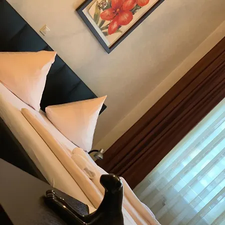 Hotel Restaurant Memo-3
