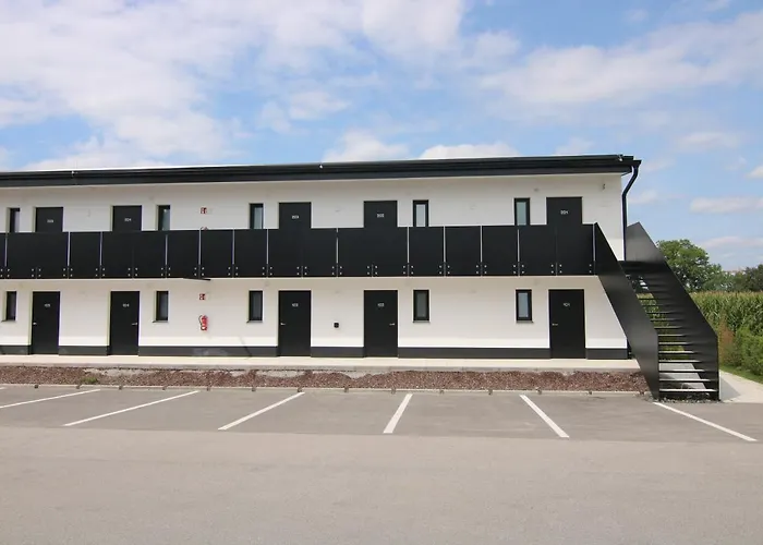 Wue Hotel By Wmm Hotels