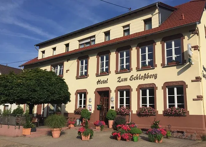 Hotel Restaurant zum Schlossberg