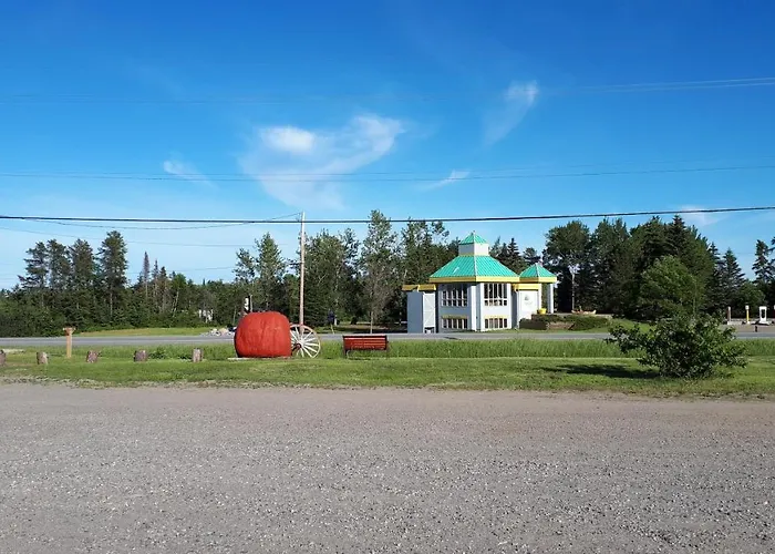 Nipigon Travelers Motel