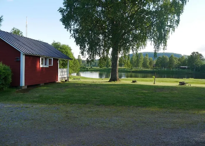 Byns Camping And Canoe Tours