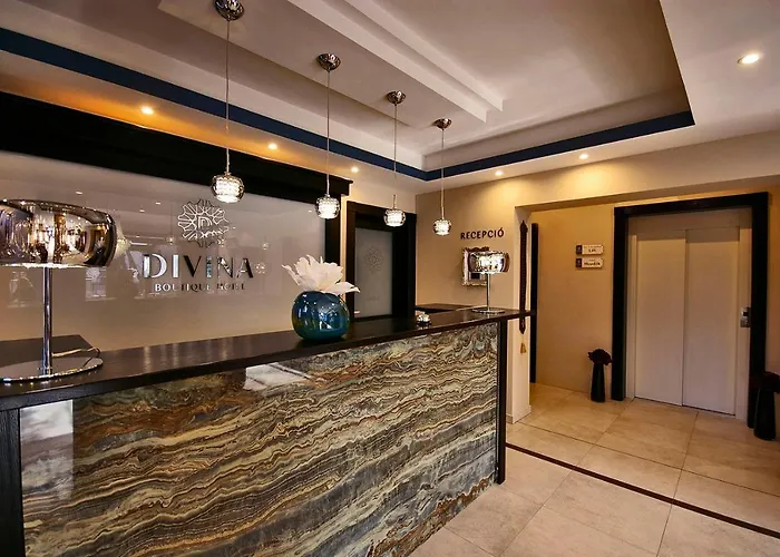 Boutique Hotel Divina