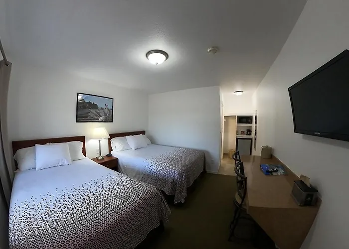 Col-Pacific Motel