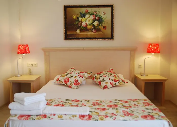 Melaike Hotel