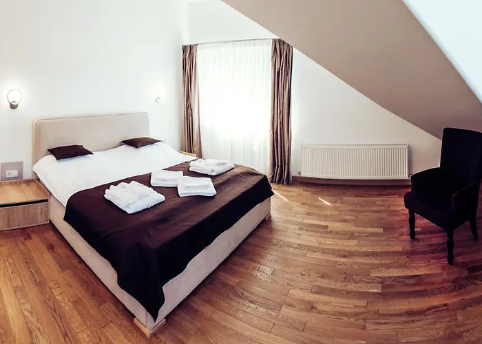 Verhovel Hotel