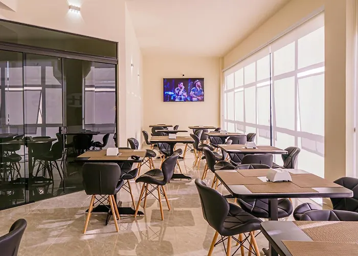 Hotel Lago Araras