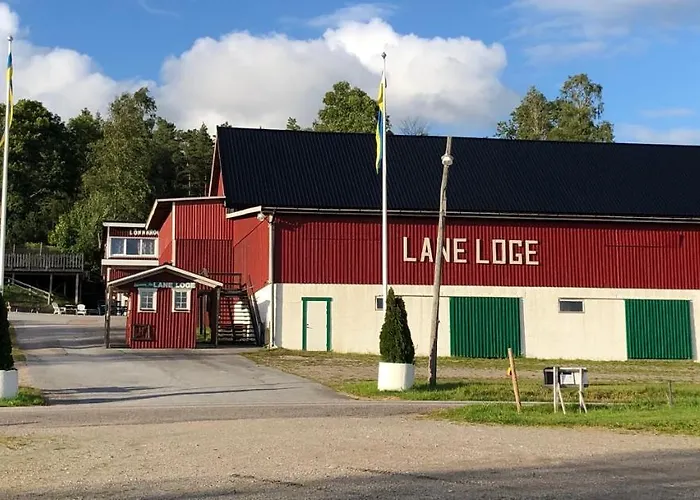 Lane Loge