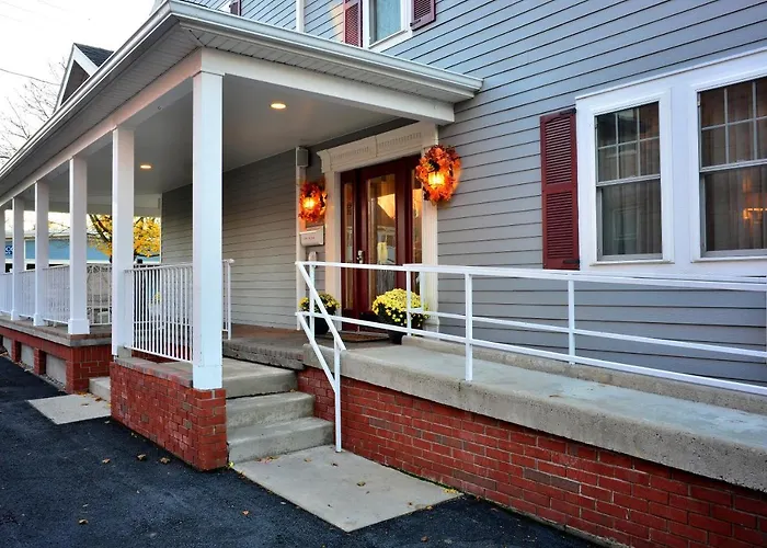 Skaneateles Boutique Hotel