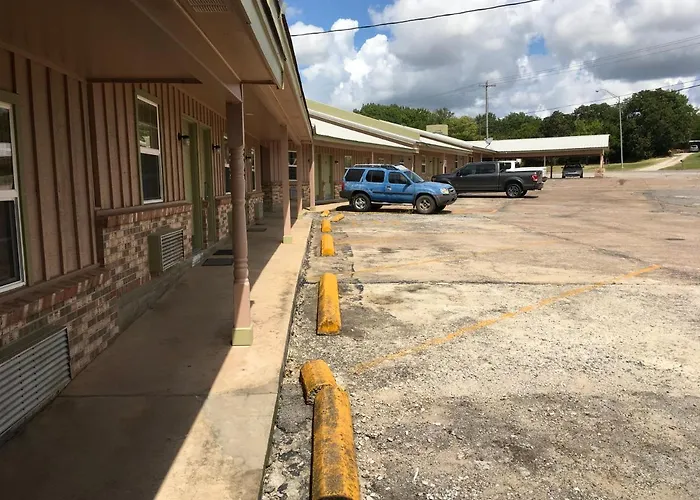 Village Inn