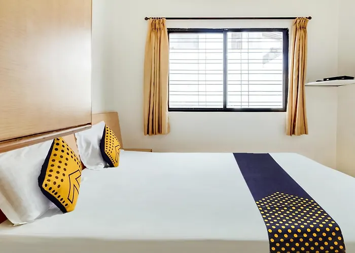 Spot On 37458 Hotel Rahi